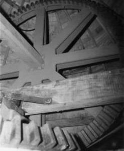 Ellis' Mill (with Subscription Mill) Windshaft and brake wheel