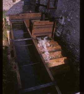 Crowdy Mill, Harbertonford, Devon, waterwheel