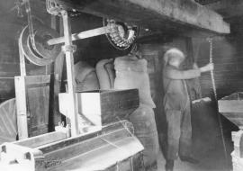 Frank Reeves at work., Union Mill, Cranbrook