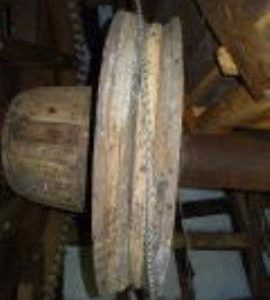 Windshaft and sack hoist drive pulley, Hogg Hill Mill, Icklesham