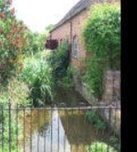 Bucklebury Forge, Berkshire