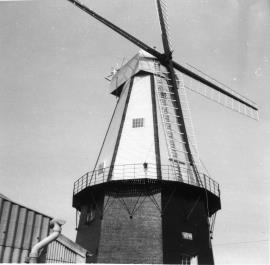 "July 1960 - w/e before official opening"