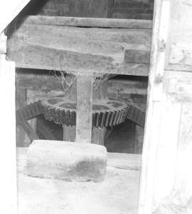 Cannock Mill, Cannock - wallower, pit wheel, spur wheel, and upright shaft