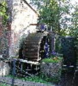 Splashy Mill, Moddershall - Tony Bonson (below) and Kate Bonson (above)