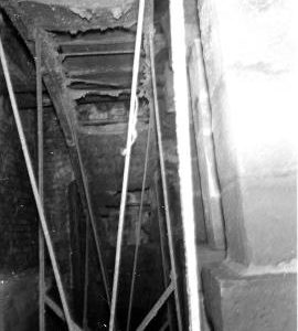 Teddesley Home Farm Mill, Teddesley Park, Teddesley Hay - inside the waterwheel