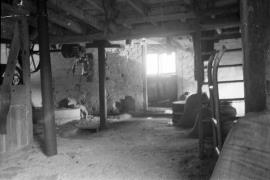 Stretton Mill, Stretton - south stones etc