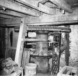 Smestow Mill, Wombourne - crown wheels, etc