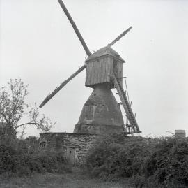 Moulin de la Croix-Cadeau, Avrille, Maine-et-Loire,  France