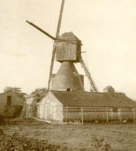 An older image of the Moulin de la Croix-Cadeau, Avrille, Maine-et-Loire, France