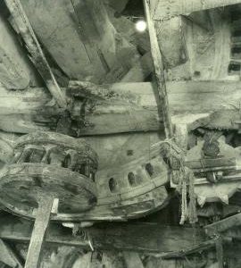 Brakewheel and wallower, Moulin Doenkens, Socx, Bergues, Nord, France