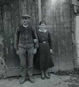 M. et Mme. Accou (miller and wife), Moulin Hofland, Houtkerque, Nord, France