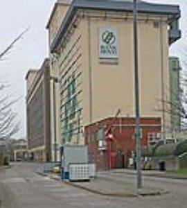 Trafford Mills, Trafford Park