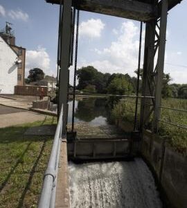 Sluice, River Lark, Icklingham Mill