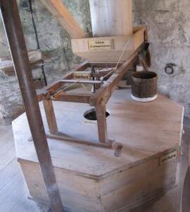 Millstones, Moulin de Kerbroue, La Turballe