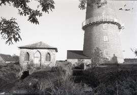 Little Cressingham - Exterior