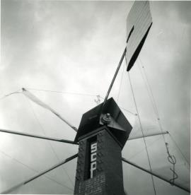 "Surrey Docks windpump"