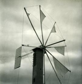 "Surrey Docks windpump"