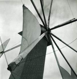 "Surrey Docks windpump"
