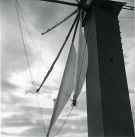 "Surrey Docks windpump"