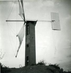 "Surrey Docks windpump"