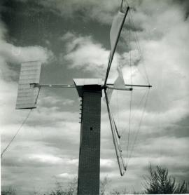 "Surrey Docks windpump"