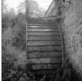 Stowting Mill, Stowting - overshot waterwheel
