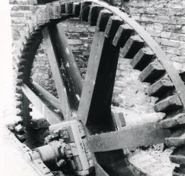 Tunstall Dyke Tower Mill, Tunstall - pit wheel