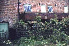 Bishops Waltham, Waltham Chase Mill, Outer backshot wheel and pentrough