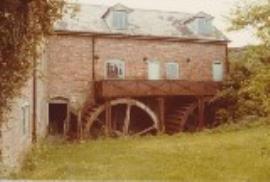 Bishops Waltham, Waltham Chase Mill, exterior