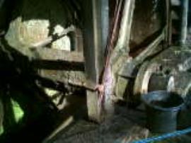 Bishops Waltham, Waltham Chase Mill, wheel axle