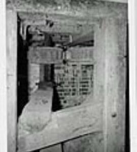 Froyle, Froyle Mill, spur wheel and stone nut