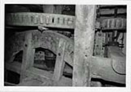 Froyle, Froyle Mill, spur wheel and stone nut