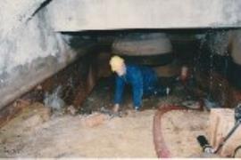 Shawford, Shawford Mill, HMG restoration, turbine exposed in pit