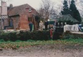 Sway, Gordleton Mill, HMG work party, raising the sluice
