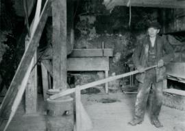 Monkey and wrench, Melin-y-Bont, Bryn Du, Anglesey