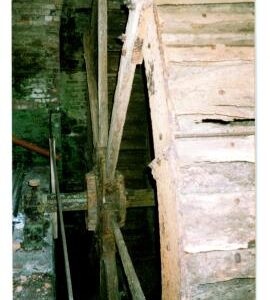 Dudgeley Mill, All Stretton - the waterwheel