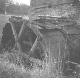 Sutton Mill, Hopstone, Claverley - waterwheel