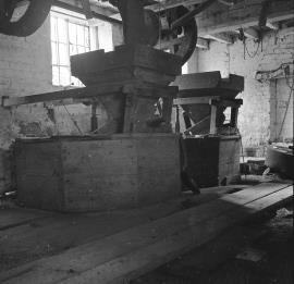 Daniels Mill, Eardington - the millstones