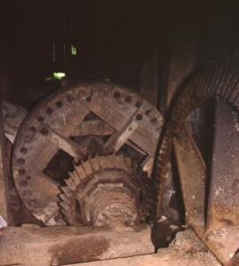 Cleobury North Mill, Cleobury North - pit wheel, horizontal shaft and gears