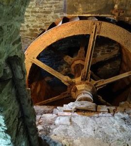 Watermill, Whitcot - side view of waterwheel