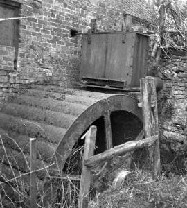 Watermill, Wrickton, Neenton - the waterwheel