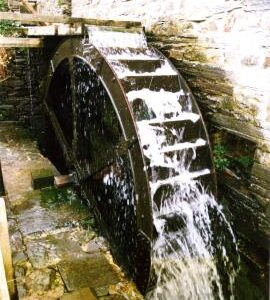 Waterwheel working, y Felin, St. Dogmaels, Dyfed
